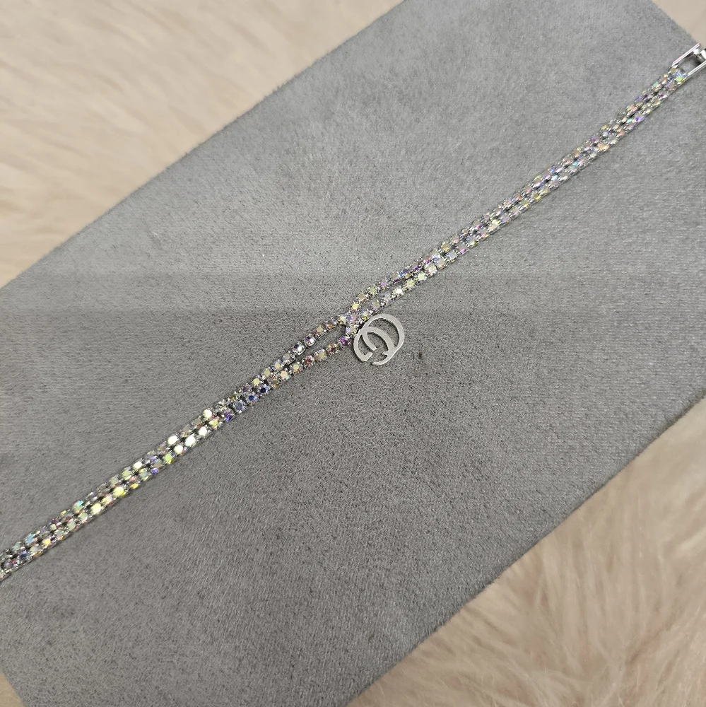 Elegant Silver Bracelet with Multicolor Accents - Picture 3 of 3